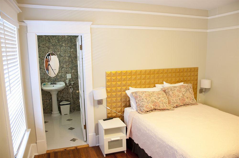 The Mansion House Inn Αγία Πετρούπολη Εξωτερικό φωτογραφία